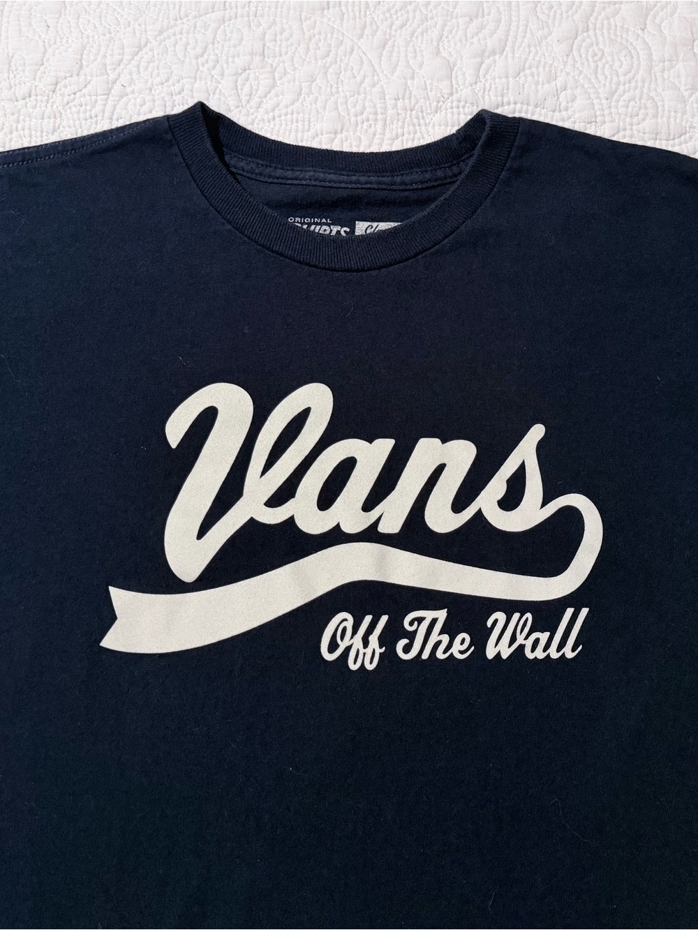Vans | Off The Wall Classic Script Logo T-Shirt | Size Small | Navy